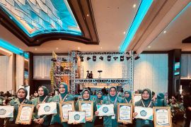 TP PKK Pasaman Barat raih penghargaan nasional atas peran aktif mendukung intervensi imunisasi anak dari PKK pusat