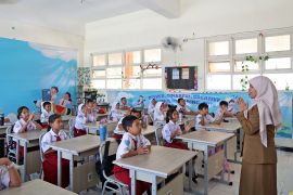 Menembus mitos sekolah favorit