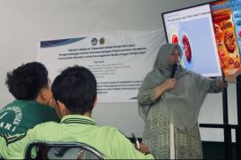 UMW edukasi siswa di Kendari jaga kesehatan ginjal sejak dini