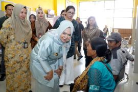 Plt. Bupati Tiorita sidak RSUD Tanjung Pura, tegaskan disiplin demi pelayanan prima