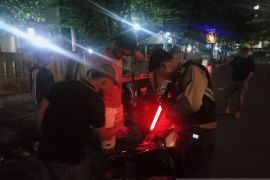 Polisi tangkap pria bawa obat keras ilegal saat patroli di Tanah Abang