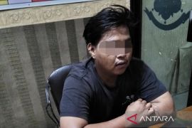 Sopir angkot perusak mobil di Bekasi ditetapkan sebagai tersangka