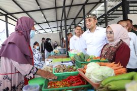Pemkot Surabaya modernisasi 16 pasar tradisional