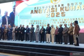 Komisi III DPR luncurkan buku Anotasi KUHAP 2025 untuk acuan APH