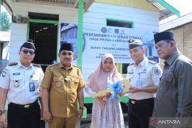 Ditjenpas Jambi panen raya di Lapas Kuala Tungkal dan serahkan program bedah rumah