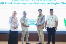 PLN UIP KLT Dorong Ketahanan Pangan Keluarga Melalui Pengelolaan Sampah