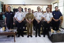Imigrasi Jakbar edukasi pelajar mengenai pencegahan perdagangan orang