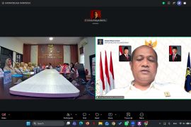 Kemenkum Sulbar harmonisasi Ranperda Kawasan Tanpa Rokok di Majene