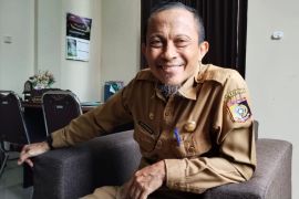Pemkab Lotim siap operasi pasar bahan pokok saat harga stabil