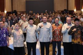 Deputy minister taps cooperatives to boost sugarcane farmers' welfare
