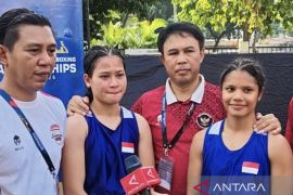 Dira bertekad latihan lebih keras seusai raih perak Asian Boxing