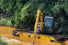 Pemko Pekanbaru genjot normalisasi sungai Sail, perkuat upaya tekan risiko banjir