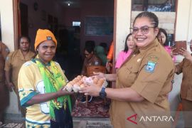 Pempov Papua Pegunungan salurkan bantuan nutrisi pada Tolikara cegah stunting