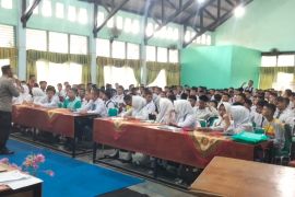 Polres Sawahlunto manfaatkan MPLS cegah narkotika dan judi online di kalangan pelajar