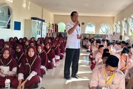 Diskominfo Magetan bekali edukasi literasi digital siswa SMA IIS PSM