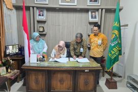 Bank Sumsel Babel Muaradua dan Kemenag OKU Selatan jalin kerja sama pengelolaan keuangan serta kredit pegawai