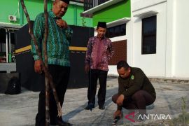 Kemenag ajak masyarakat akurasi arah kiblat hari ini