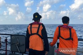 Basarnas Makassar cari 24 penumpang hilang di Perairan Selayar