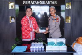 Pemkot Pematangsiantar beri bantuan alat tes  urine dukung pemberantasan narkoba