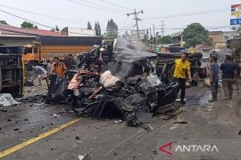 Empat orang tewas dalam kecelakaan beruntun Sibolangit, delapan korban luka-luka