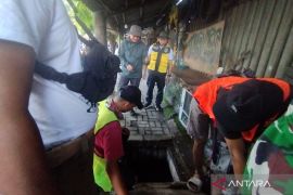 Bupati Kudus ajak warga tak buang sampah di drainase l