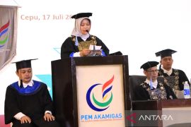 PEM Akamigas kukuhkan 207 wisudawan dari lima program studi