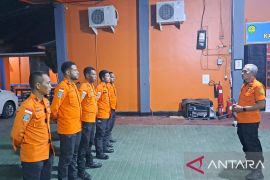 SAR cari presenter TVRI Papua Barat yang terseret arus sungai