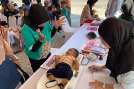 Alfamart dukung kesehatan ibu dan anak lewat perluasan layanan Posyandu