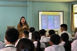 Diskominfo-Singkawang perkuat literasi digital pelajar cegah judol