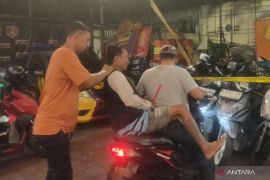 Bermodalkan rekaman CCTV, polisi ungkap pencurian motor teknisi Wi-Fi di Tambora