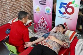 Astra Motor salurkan 560 kantong darah melalui donor serentak di 12 provinsi