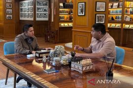 Seskab dan Menteri PKP bahas target renovasi 400 ribu rumah pada 2026
