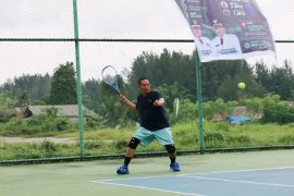 Pariaman bangun kalender kejuaraan tenis perkuat sport 'tourism'