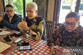 Ganjar minta partai perkuat kedekatan dengan masyarakat