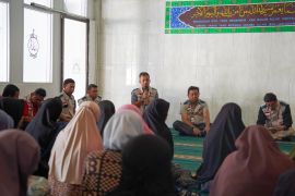 Tebar Kebahagiaan di Bulan Muharram, YBM PLN UIP KLT Santuni Anak Yatim Dhuafa