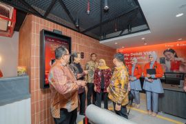 Bank Jakarta hadirkan wajah baru yang lebih modern di KCP Kebayoran Park