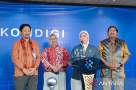 Menkomdigi umumkan hasil seleksi pengguna frekuensi 700 MHz & 2,6 GHz