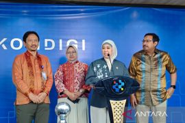 Kemkomdigi lelang frekuensi 900 MHz tahun ini dan kaji lelang 3,5 GHz