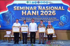 Menkes: Rokok elektrik sama bahayanya dengan rokok konvensional