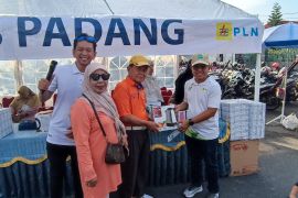Warga Padati CFD Padang, PLN Hadirkan Promo Diskon Tambah Daya 50 Persen yang Sayang Dilewatkan