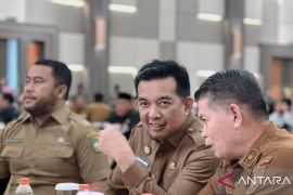 Sekda Inhu hadiri sarasehan nasional di Pekanbaru
