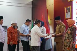 Gubernur Helmi minta PMI kembangkan relawan hingga ke tingkat sekolah