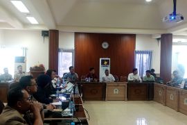 DPRD Belitung panggil Pertamina bahas kelangkaan BBM