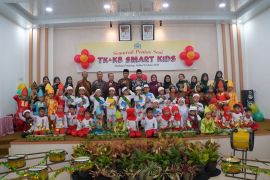 Pemko Padang Panjang Dukung Pengembangan Kreativitas Anak Melalui Pentas Seni