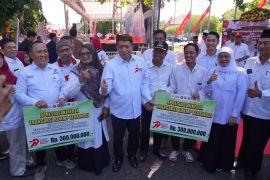 Khofifah berikan hadiah Rp1,9 miliar untuk 10 KDKMP berkinerja terbaik