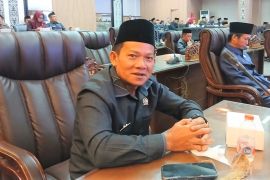 Legislator Barut apresiasi layanan jemput bola Disdukcapil permudah dokumen kependudukan