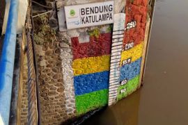 Musim kemarau "pengawal" Bendung Katulampa tak diam, pembersihan sedimentasi rutin dilakukan
