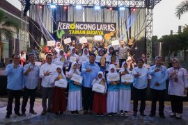 Pemkab Kulon Progo menyerahkan penghargaan Kompetisi Sastra 2026