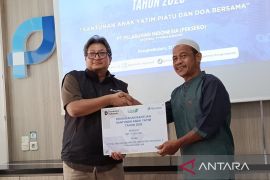 Pelindo Pangkalbalam santuni anak yatim piatu
