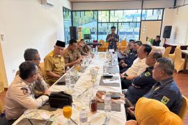 Gubernur Mahyeldi dan Irman Gusman Bahas Percepatan Dana Rehabilitasi Rekonstruksi Pascabencana Sumbar